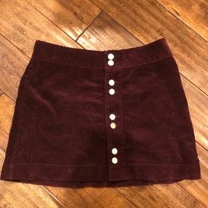 A&F burgundy mini skirt